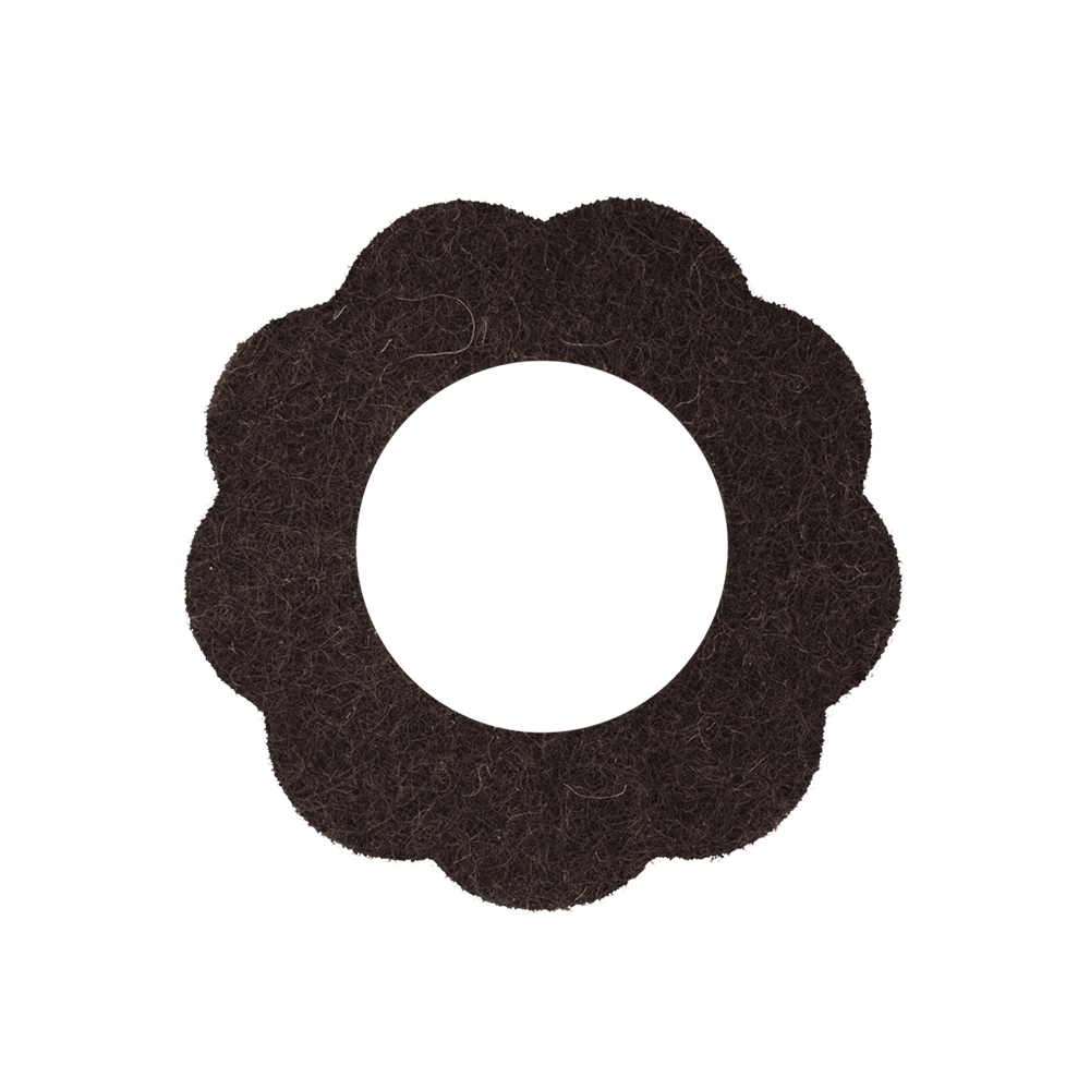 f76