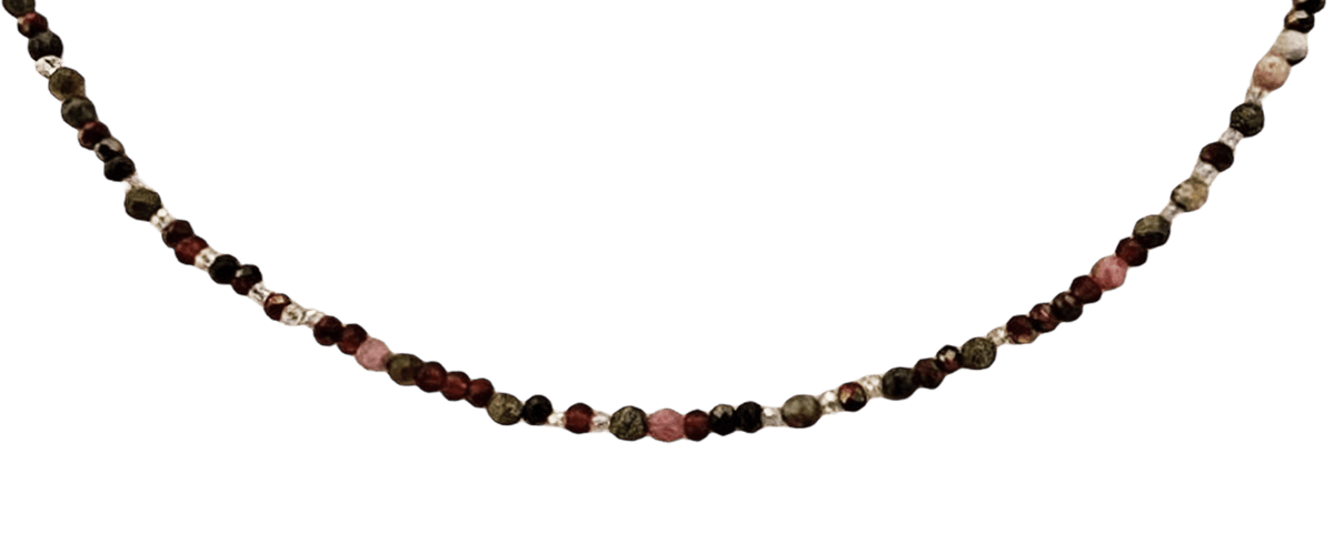 n828